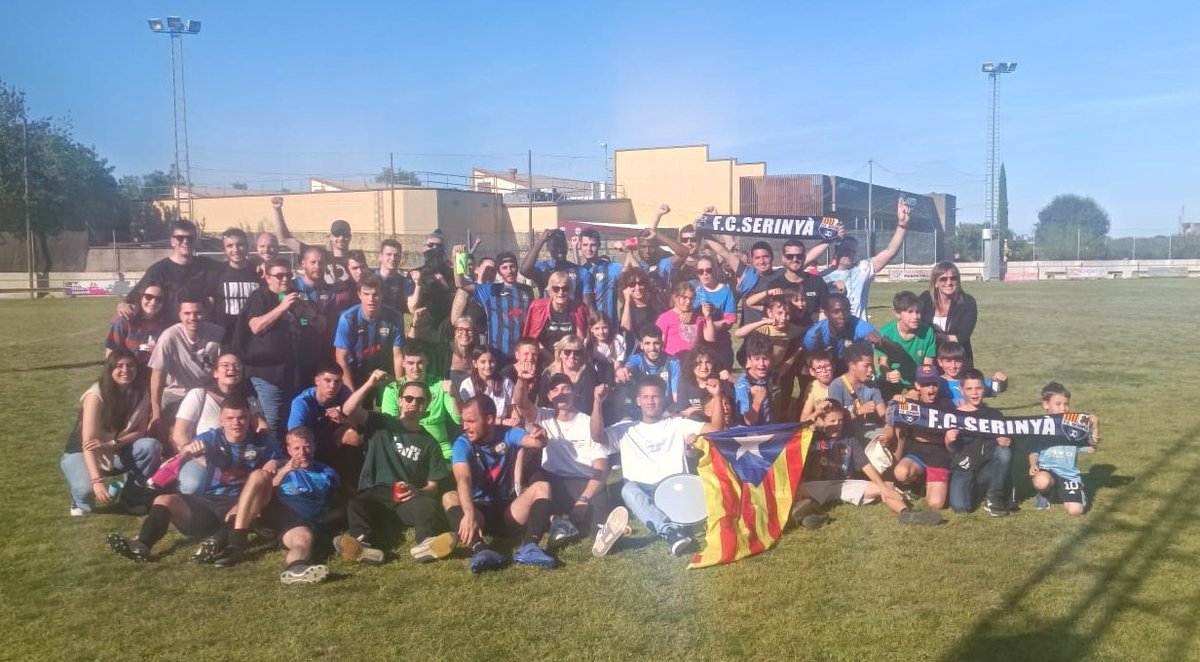 Cat_grada tweet media