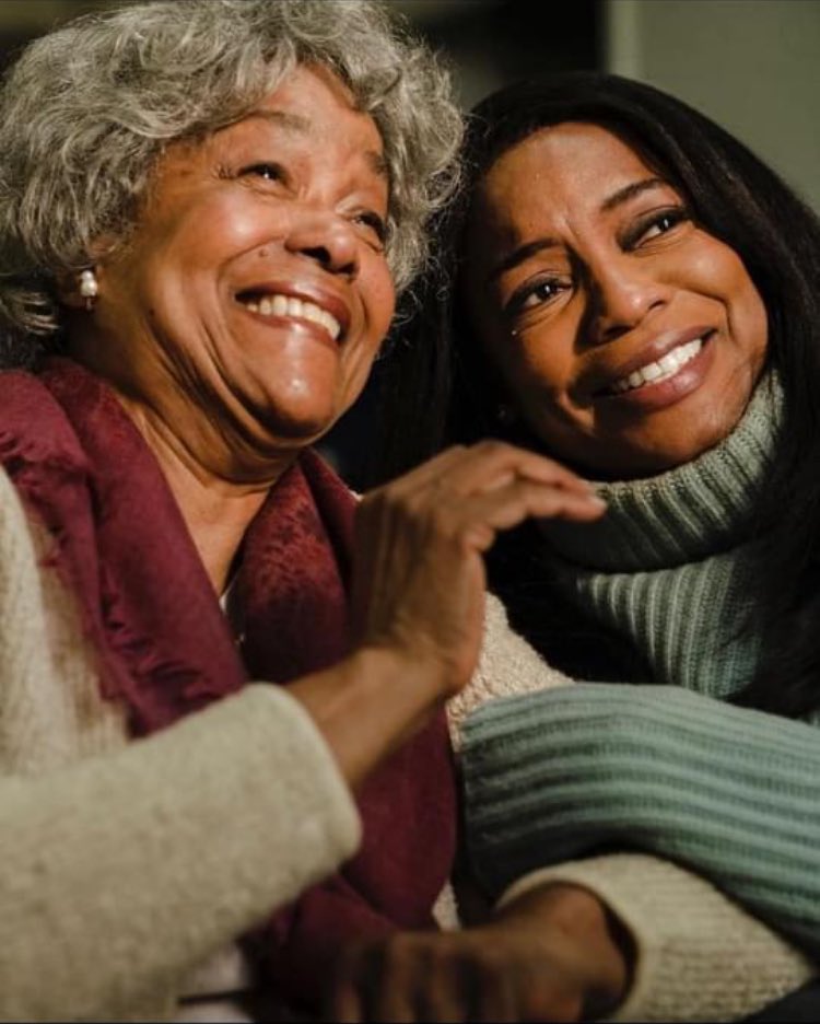LeslyeJoyAllen's tweet photo. I knew I knew this actress’ face. The face & great performances of #EmilyYancy have been with me my whole life through #SanfordAndSon, #ThatsMyMama, #CottonComesToHarlem and now #AvaDuVernay’s #ORIGIN as #RubyWilkerson. And she’s still beautiful!
#LeslyeJoyAllenHistorian https://t.co/6Y5mTwpoJr