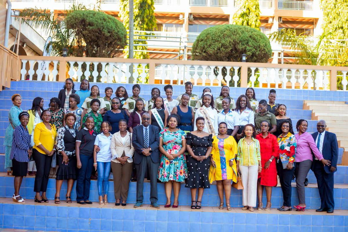 Was a pleasure presiding over the election and inauguration of the new Board for Association of Ugandan Women in Tourism Trade .Congratulations to the new Board. Our continous support is guaranteed @Naahwera @SarahKagingo @PSF_Uganda @OlivielOfficial