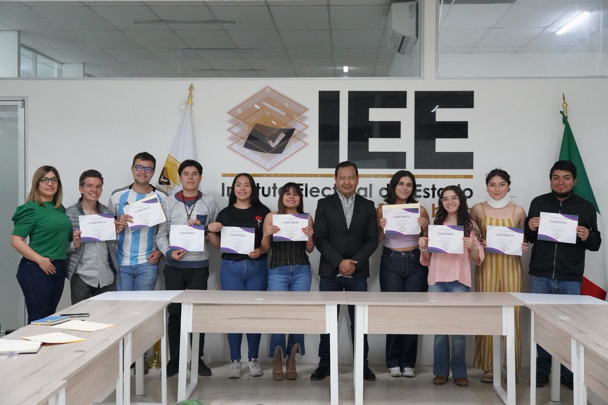Puebla_IEE's tweet photo. El Instituto Electoral del Estado impartió curso de capacitación al alumnado de la UDLAP registrado para realizar labores de observación electoral en el Proceso Electoral Concurrente 2023-2024. https://t.co/F1gKJIFIVJ