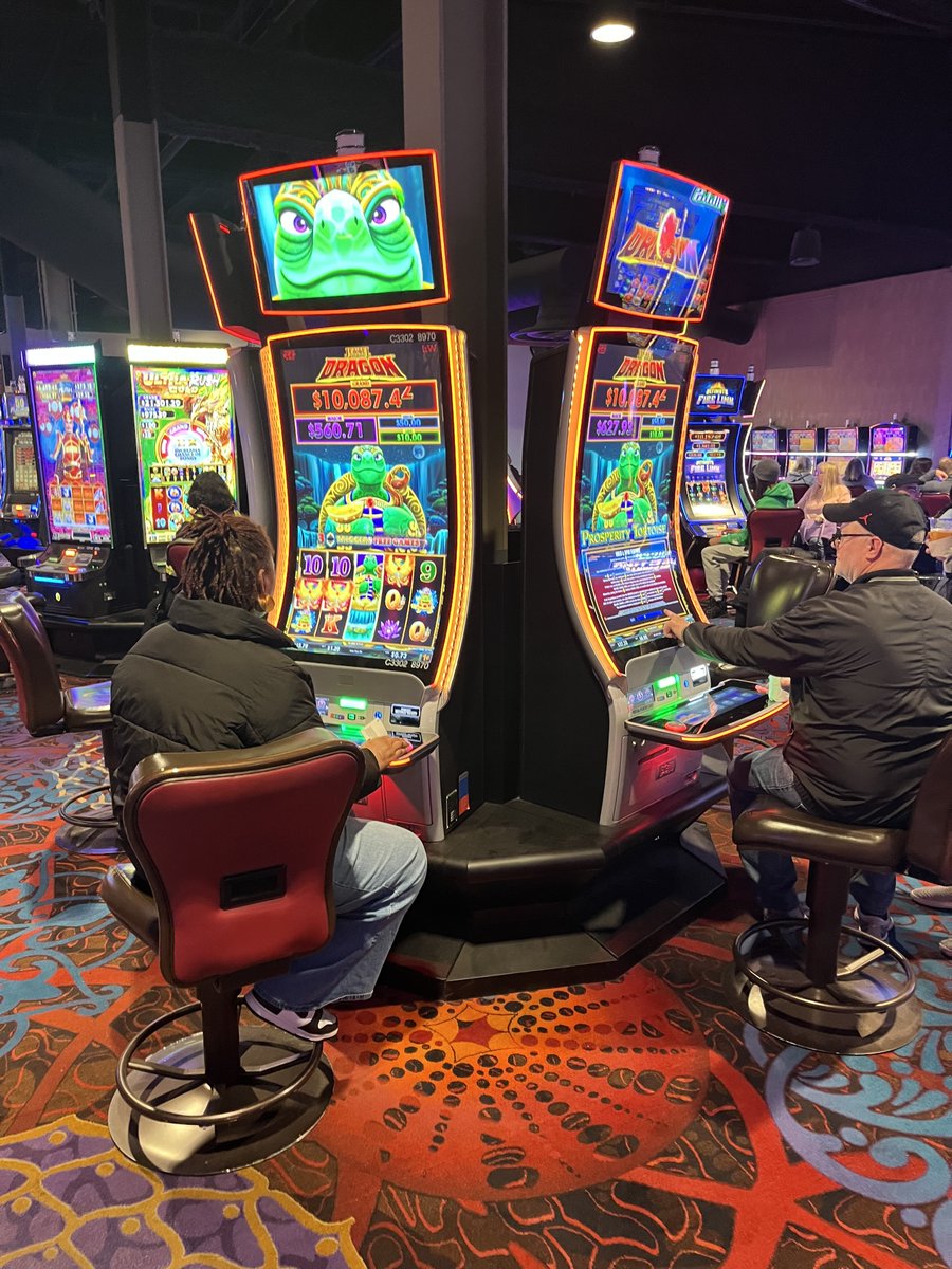 Looking for a new game 👀 check out the Jewel Dragon machine that's on the floor now! 🐉