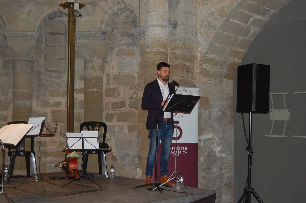 Excepcional i vibrant concert de @brossaquartet a l'església de Sant Martí de #Lleida. Interpretant el projecte 'Músiques de l'Holocaust'. Música i veu en record dels deportats als camps de concentració nazis. Organitzat per Memòria Democràtica de @paerialleida.