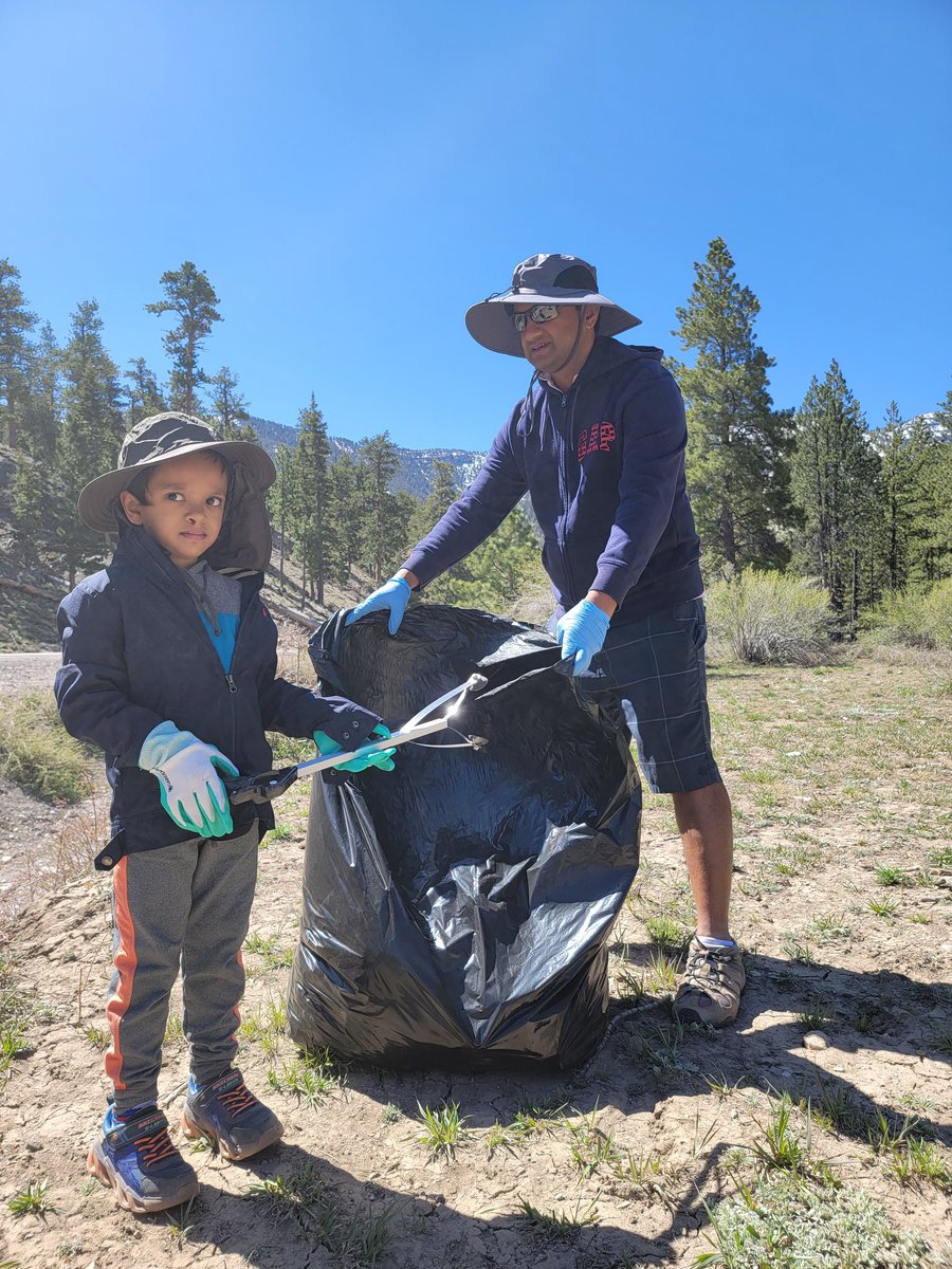 Get ready to make a difference in the Spring Mountains! 🌼 Join us for a community cleanup on May 18th that not only helps beautify our beloved mountain but also offers a fantastic team-building opportunity.
For more details, visit gomtcharleston.com/events/16th-an…