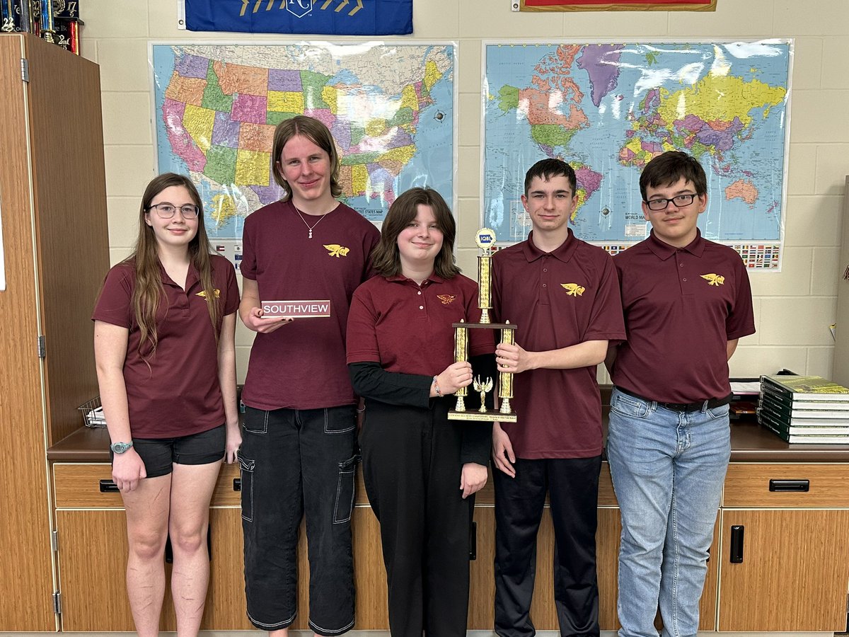 @AnkenySouthview The Southview Middle School Quiz Bowl team won the Iowa Quiz Bowl Championships today by finishing the tournament with a record of 7-0. South view had to beat South East MS from Iowa City to take home the crown. I’m so proud of these students.