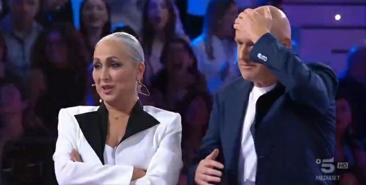 tuttosuditutti's tweet photo. ANNA CADE
NOI: 
#amici23 https://t.co/5WaOGKWAF3