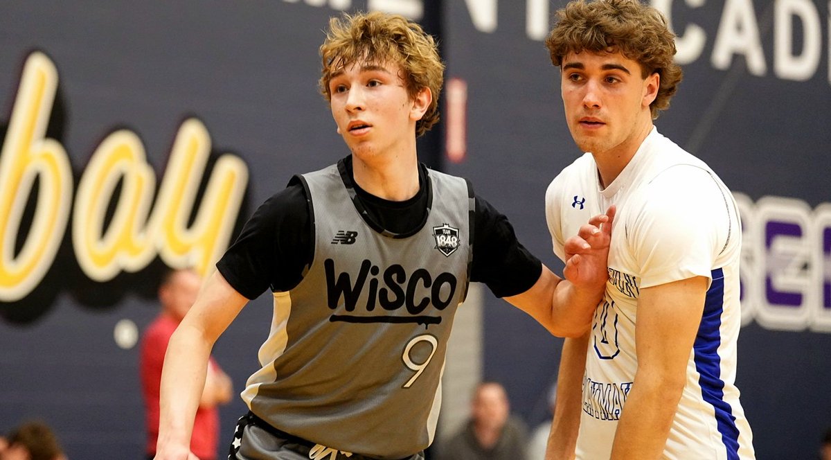 Evan_Flood's tweet photo. Roan Demovsky.

Buy stock now.

De Pere guard with 16 points in the first half against a talented WI Playmskers squad.

Demovsky has some serious handles and break you down ability.

@Team1848.

#TheRock https://t.co/x3d6ze19Cu