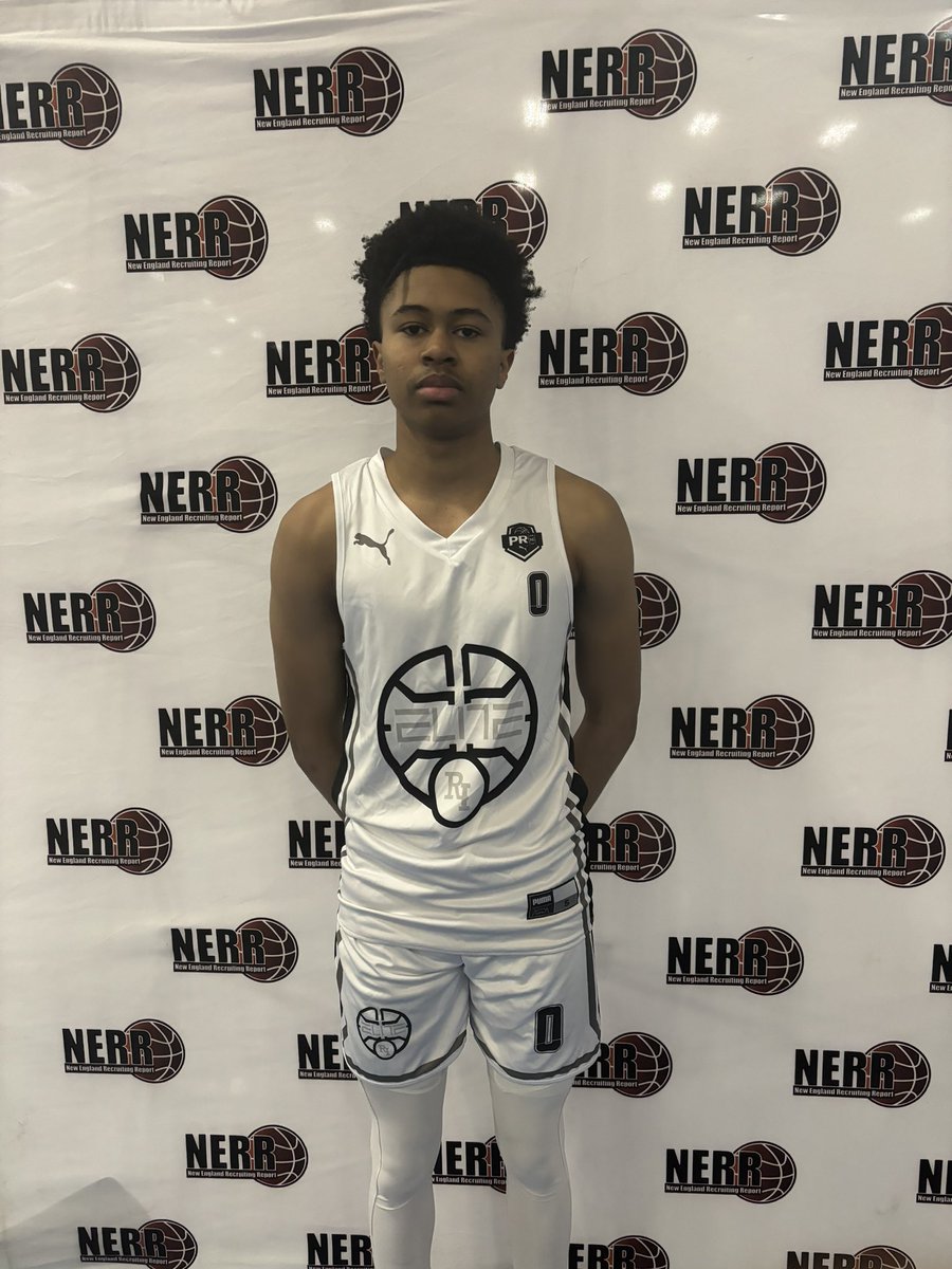 NERRHoops's tweet photo. Sire Hazard 2027 (@RIElite_ ) in his two games today he demonstrated his ability to Score the ball at an elite level as well as well as making the right plays to get his teammates involved in the game 
@ZeroGravityBB #NEHF https://t.co/MEIROLnuIl