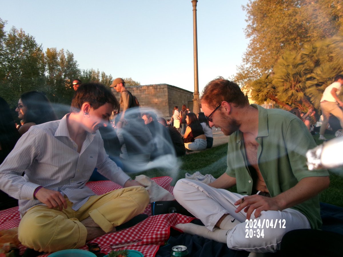 🌙 nat tweet media