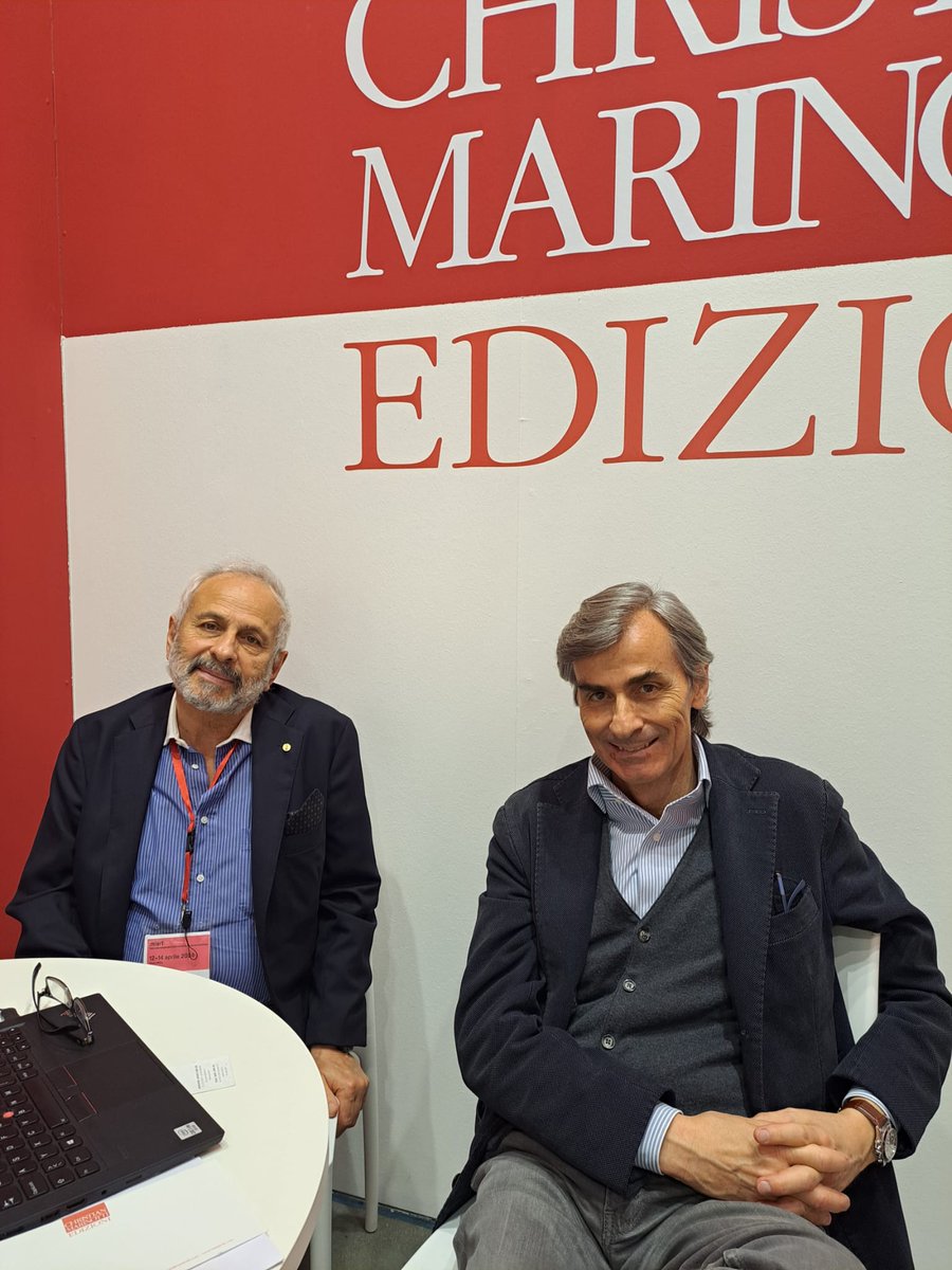 condivisioni a tutto tondo tra fratelli...in quel di Miart 2024 e non solo @miart marinotti.com/editore marinotti.com/catalogo #christianmarinottiedizioni #editore #libri #lettura #saggistica #filosofia #pensiero