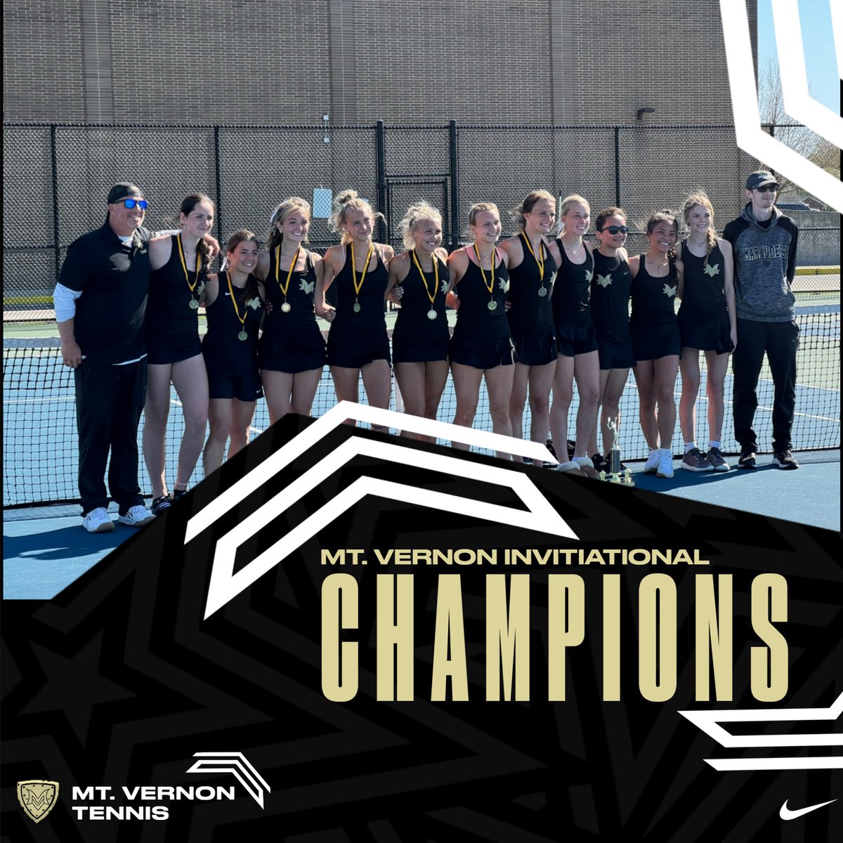 Girls tennis was perfect on the day sweeping all five flights on their way to winning the Mt. Vernon Invite!

Individual Champions:
1S - Caroline Allen
2S - Ginni Morelli
3S - Maria Downs
1D - Kylie Brandes/Ava Lusby
2D - Sophie Maxwell/Addison Lockwood

#DefendTheShield