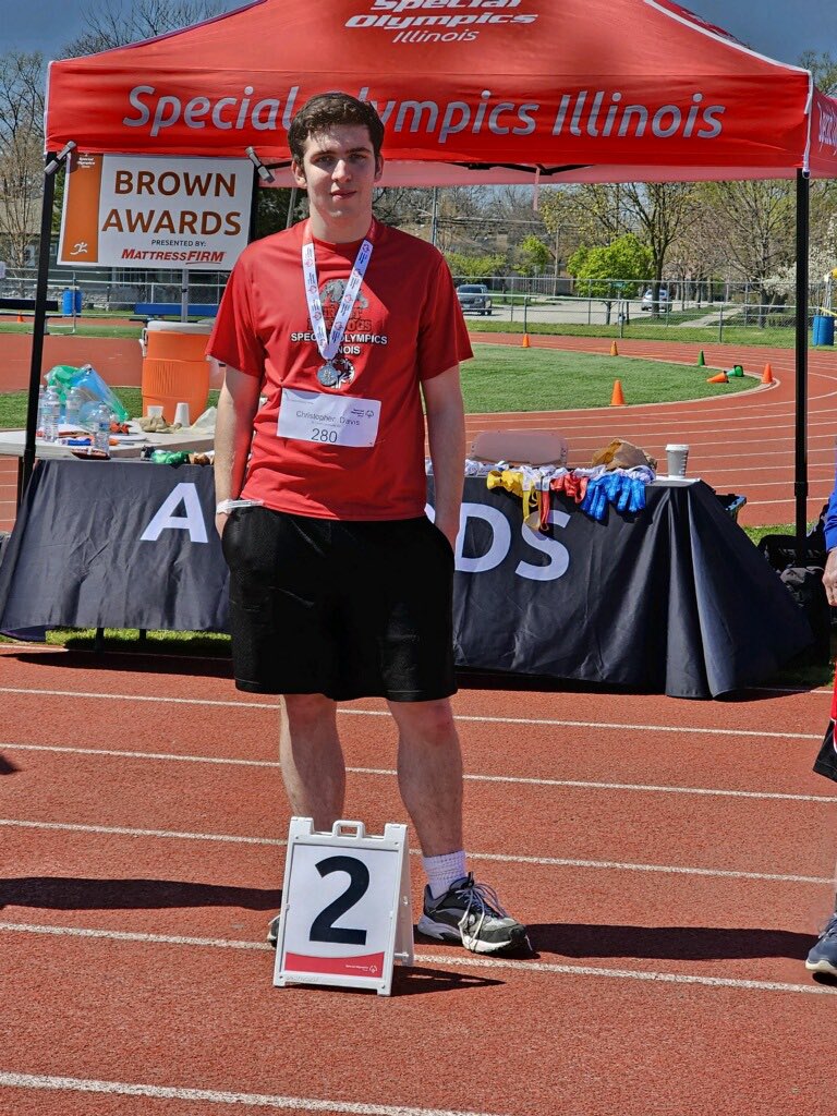 Day #1 of Spring Games was a huge success! This morning Chris started us off by winning gold🥇 in the 800M Run, our running relay took silver🥈, and Chris took silver🥈 in his running long jump.