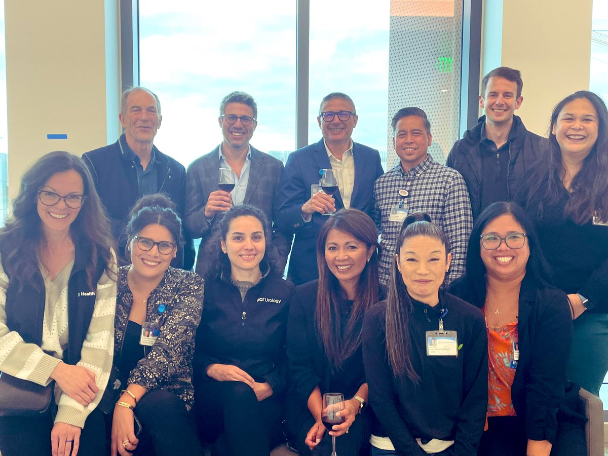 Faculty and staff tour reception of the Joe C. Wen & Family Center for Advanced Care - Our team is going to ROCK this 5th floor! @jaimelandmanuci @ZhinaSadeghi @faysal_a_yafi @RalphVClayman