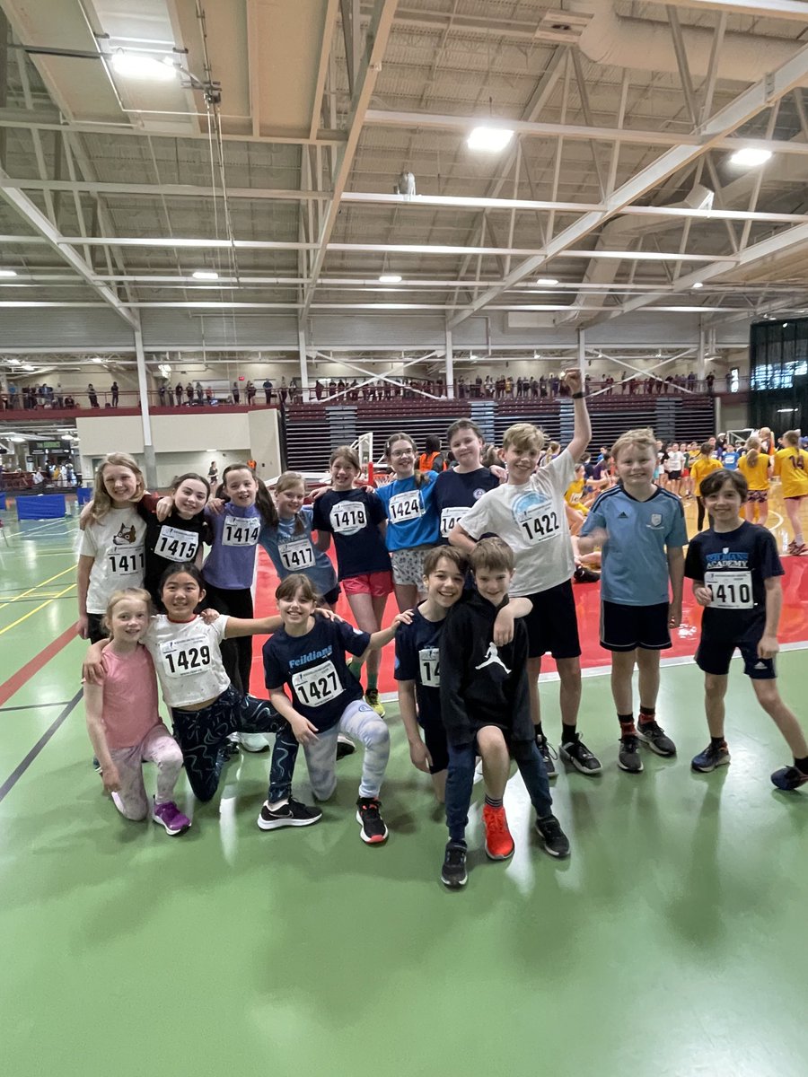 Sherri_Lynn3's tweet photo. ⁦@BishopFeild⁩ track athletes had a great day at the NLAA Track and Field Meet for Schools today!  Fantastic participation with Bishop Feild spirit as always! #SpringMeetNL  ⁦@NLAthletics⁩ ⁦@NLSchoolsCA⁩ https://t.co/jZdVFj8TQ5