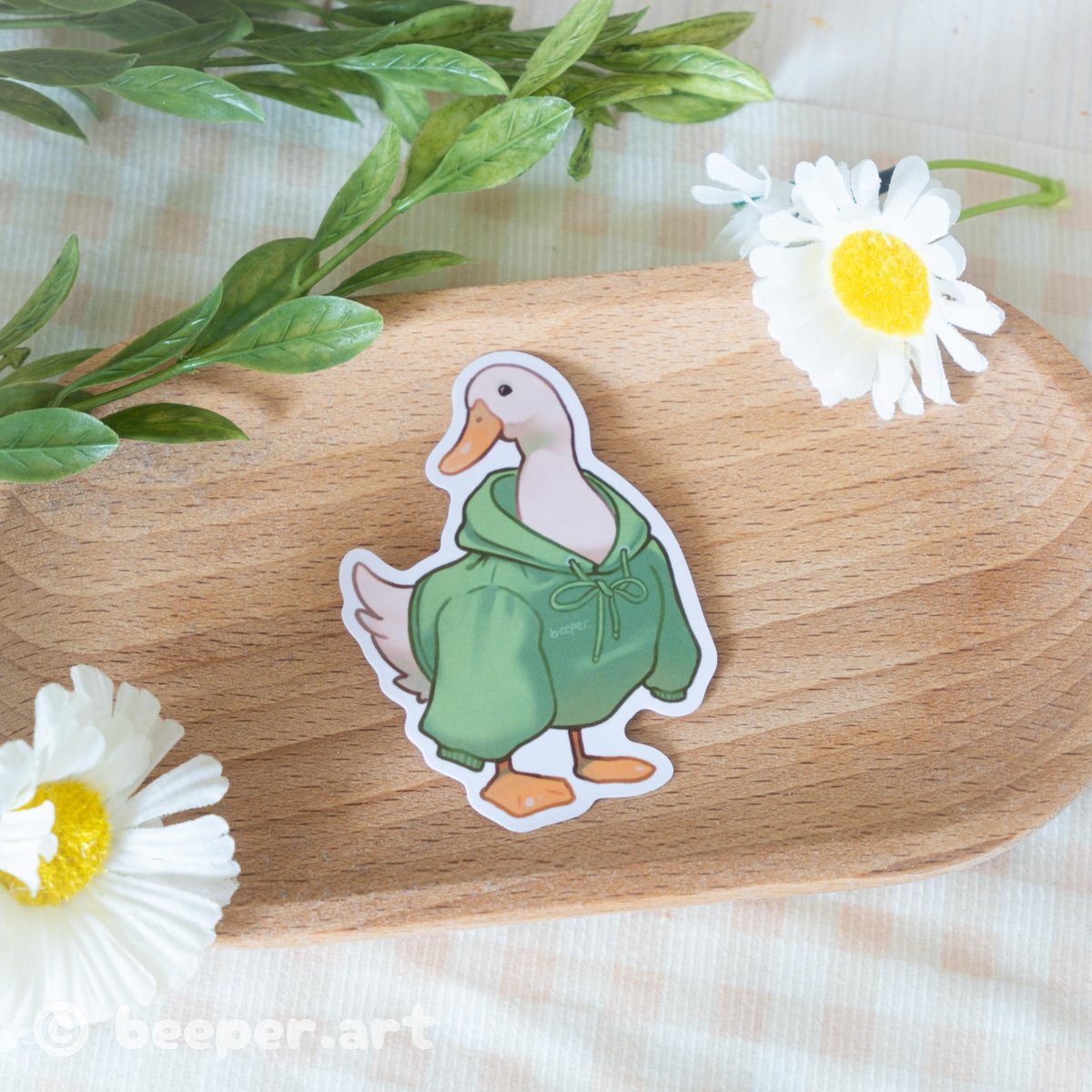 「Comfy duck sticker!  」|beeper.artのイラスト