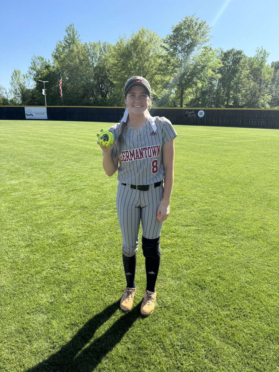 Final 🥎 

Starkville - 2 
Germantown - 20

Big district win today! Lily had a big day at the plate going 3-3!! So proud of these girls 🤍

<a href="/GHSMavericks/">Germantown Mavericks</a> #GoMavs