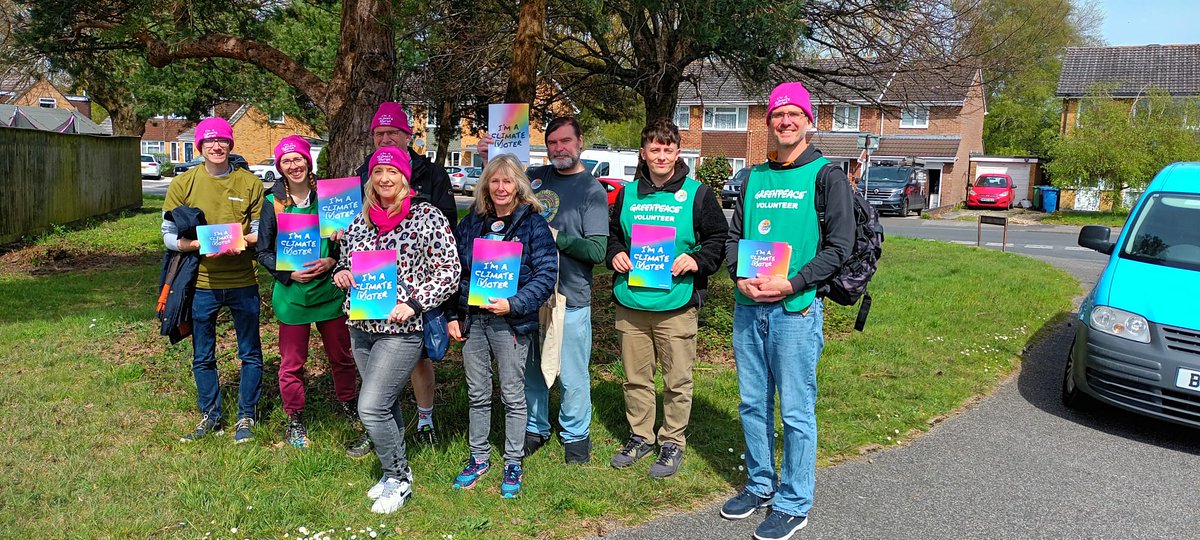 Great day with the Bournemouth & Poole @GreenpeaceUK team canvassing in Canford Heath for #ProjectClimateVote

On our way to recruiting 1 million #ClimateVoters nationwide!