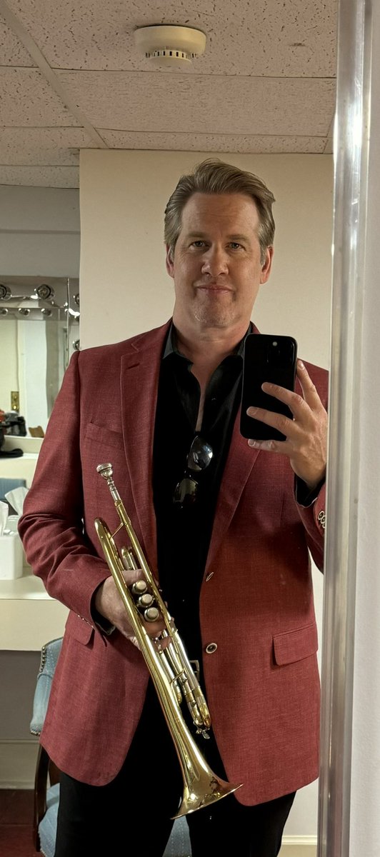 joegransden's tweet image. Backstage in Thomasville Entertainment Foundation 
Thanks for having us!
Such a great venue!
Special thanks to my band for swingin’ so hard!

#bachbrass 
@bachbrass 
#bachfamily 
#joegransdenbigband