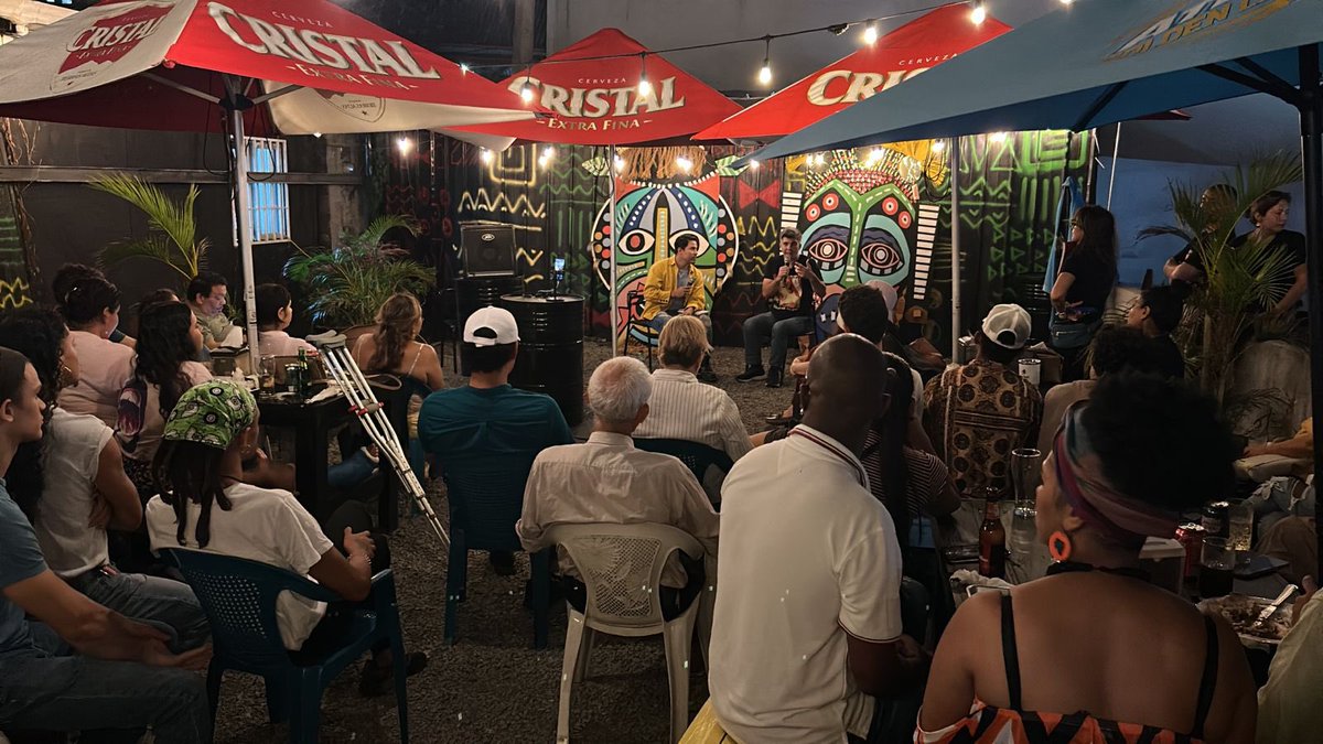 Maribel Gordón Calderón (@maribelgordonc_) on Twitter photo En este momento se desarrolla el Conversatorio: Derechos, Visibilidad y Política para la Comunidad LGBTI+, en compañía de mi compañero candidato a Vicepresidente <a href="/Richard_Morales/">Richard Morales</a>
Nuestro gobierno no va a ser indiferente con ningún sector de la sociedad.
Gracias <a href="/frobinsonpty/">Franklyn Robinson</a> En este momento se desarrolla el Conversatorio: Derechos, Visibilidad y Política para la Comunidad LGBTI+, en compañía de mi compañero candidato a Vicepresidente <a href="/Richard_Morales/">Richard Morales</a>
Nuestro gobierno no va a ser indiferente con ningún sector de la sociedad.
Gracias <a href="/frobinsonpty/">Franklyn Robinson</a>