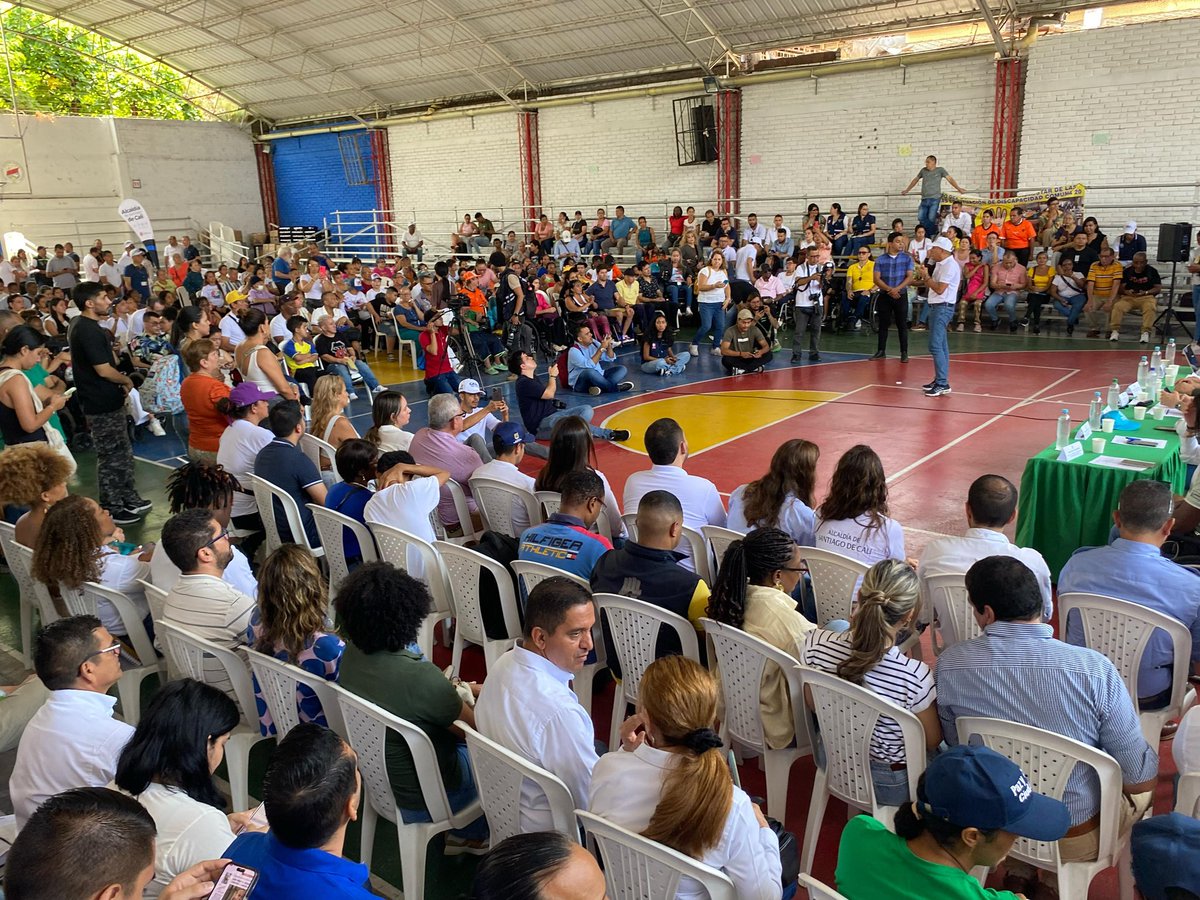 'Cali Tu Voz Cuenta'. Nos unimos al consejo ciudadano para personas con discapacidad y sus cuidadores. Desde ‘Cali Incluyente’, fomentamos el disfrute del tiempo libre, comprometidos con el bienestar y la inclusión a través del deporte y la recreación. #RecuperemosCali