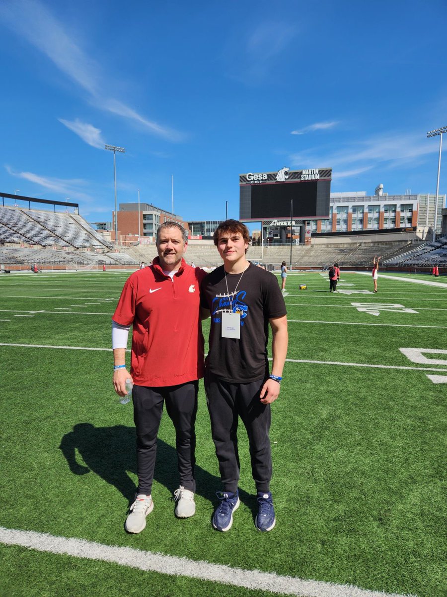 JaysonCady5's tweet photo. Had a great time at @WSUCougarFB junior day! I loved the facilities, the intense practice atmosphere, and the great coaching staff! @SchmeddingJeff  @CoachMalone18 @RSchlaeg_WSUFB @CoachDickert @WhitworthN @CoachDiazR @cdaviksfootball @Pro_Vision_Acad @PrepRedzoneID #GoCougs https://t.co/9D9CljEwnF