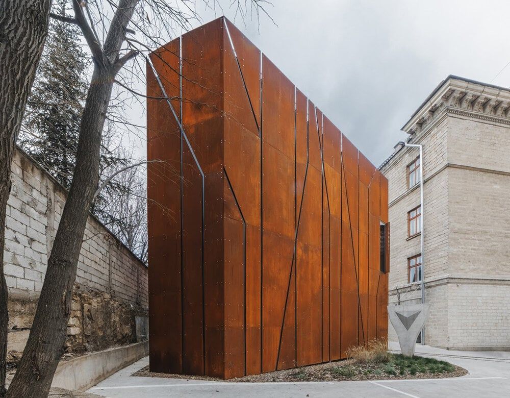 maxim calujac wraps concrete in corten steel to shape chisinau's ARTCOR hub buff.ly/3VUUq5C