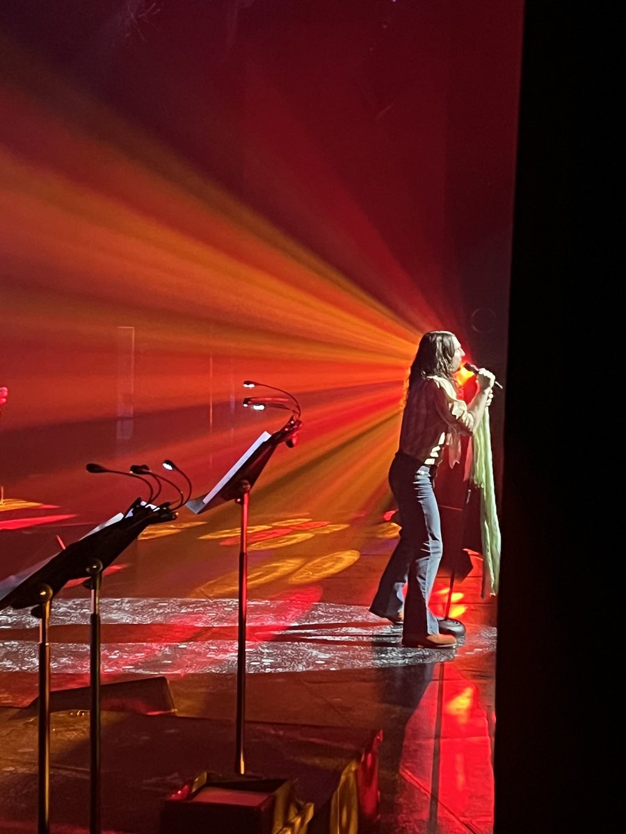 As one show closes, another one openes. Excited to fill you all in on what I got going on next!