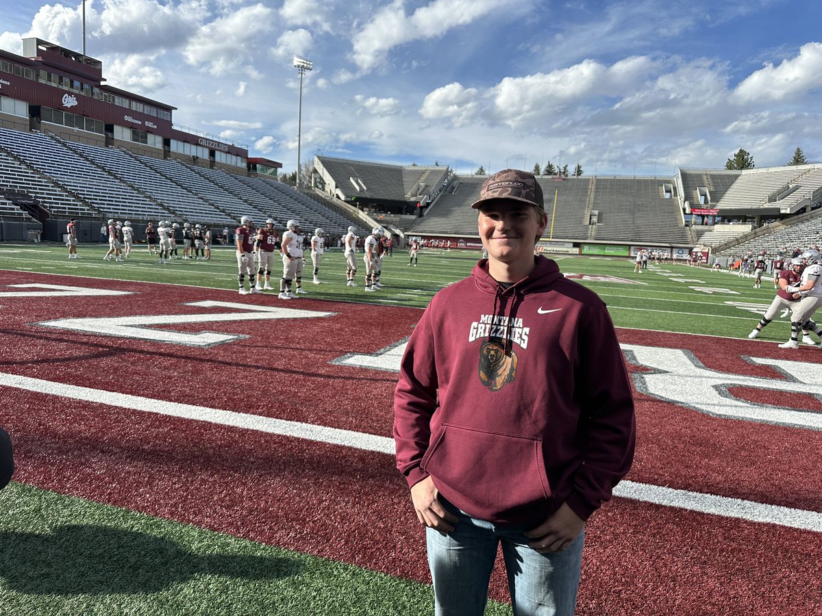 Had an awesome time at the @UMGRIZZLIES Spring Game! Huge thanks to @KeatonJ_3 and the rest of the coaches for great conversations! @CoachMLinehan @GrizCoachGreen @Coach_Hauck @DenCoGridiron @CoachChadRogers @coach_garcia86 @SangerDefense @UmBarstool @coachrogers_4 @SangerFB