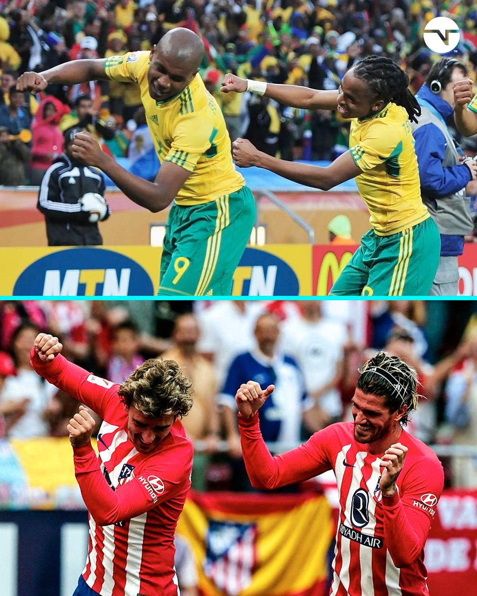 🇿🇦🔙 JUSTO EN LA INFANCIA Antoine Griezmann y Rodrigo De Paul replicaron uno de los festejos más icónicos de la historia. La celebración mundialista de Siphiwe Tshabalala vs. México en el Mundial de Sudáfrica 2010 🏆😢 📷 @brfootball