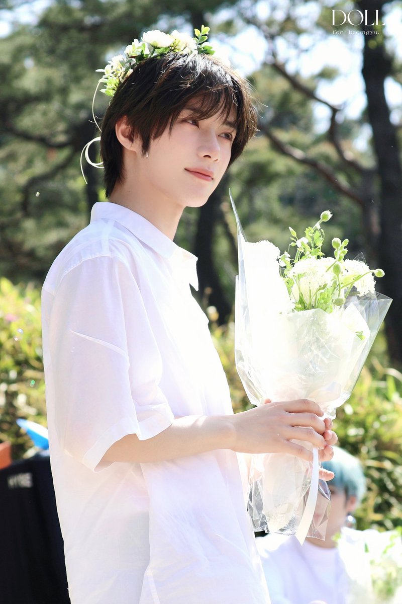 DollBeom0313's tweet photo. 240414 mini fm🫧

#BEOMGYU #범규 #ボムギュ
#TXT_BEOMGYU #TXT_범규 
#TXT #TOMORROW_X_TOGETHER https://t.co/7mRKb3c4jZ