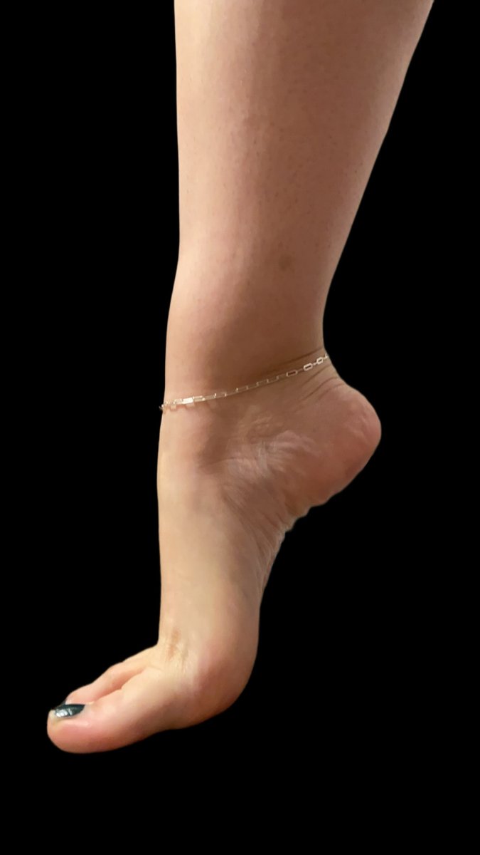 brodijay_'s tweet photo. feet pics anyone?? #feetsell #FeetPicture #fetish
#feetworshi̇p message me for more :) https://t.co/ESSHaiM3LU
