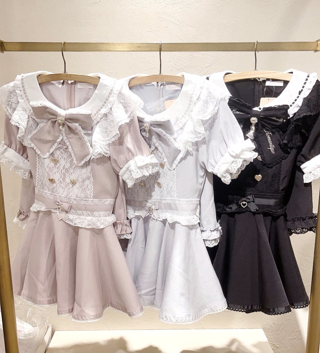 ボリュームフレアメイドライクセットアップ ブルー LIZLISA 初々しい 