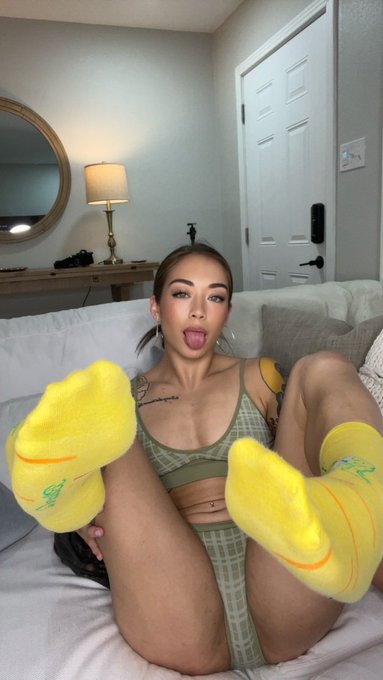Like my socks? 🧦 https://t.co/SzTpK2tx7I