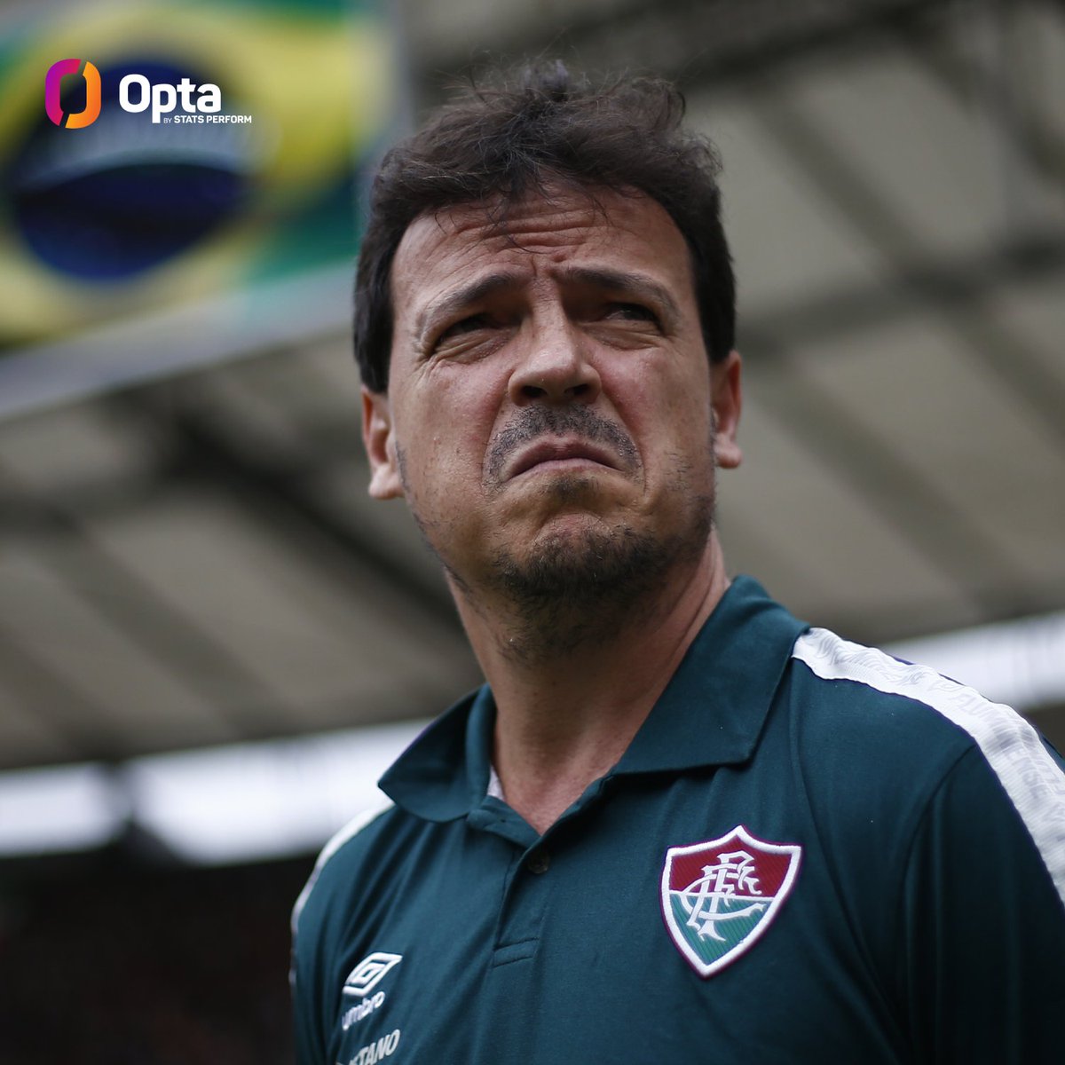 26 - O Fluminense finalizou 26 vezes contra o Red Bull Bragantino neste sábado, a maior marca do clube em uma partida de Brasileirão Série A na atual passagem de Fernando Diniz. Volume.