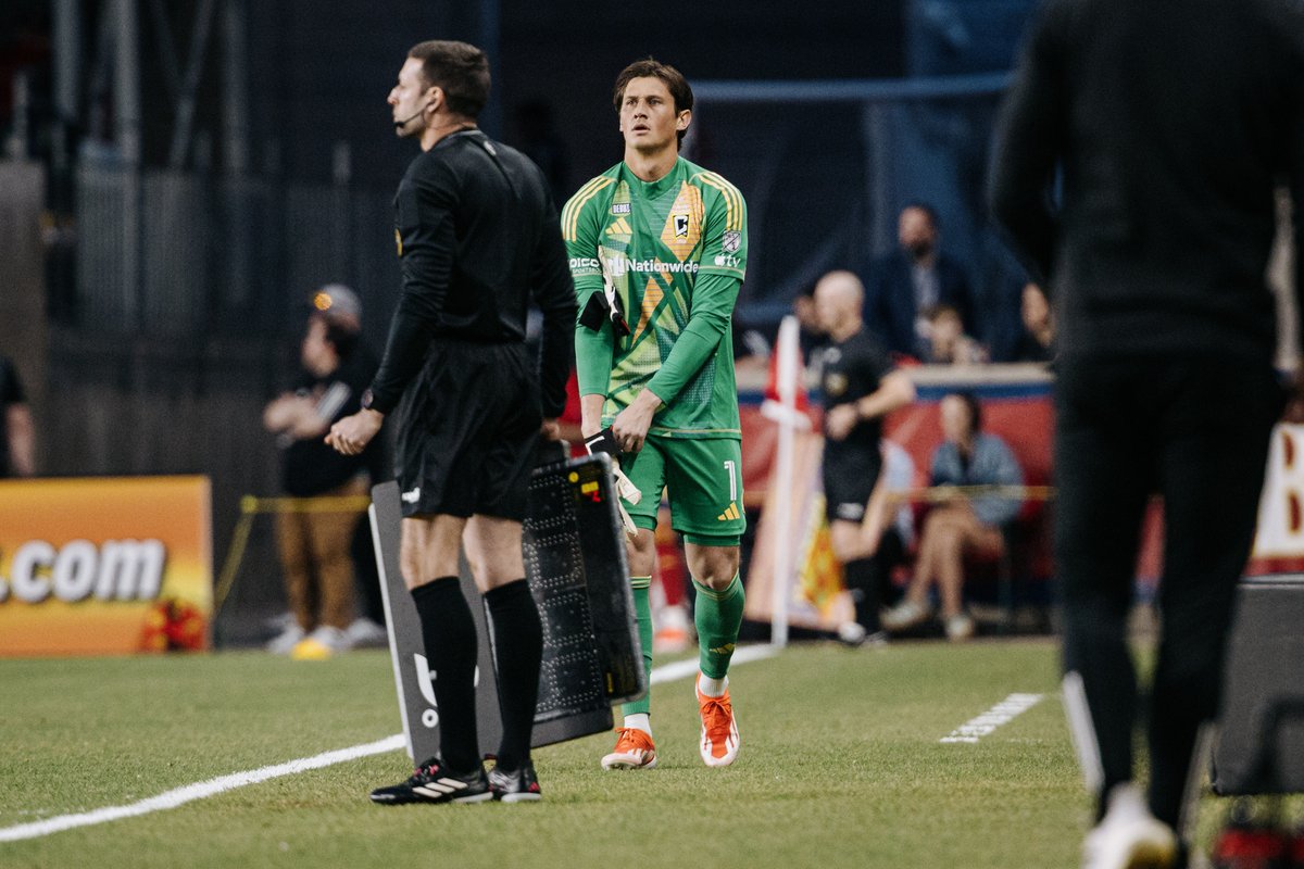ColumbusCrew's tweet photo. First MLS appearance for Number 1️⃣ https://t.co/agYQfpcNgp