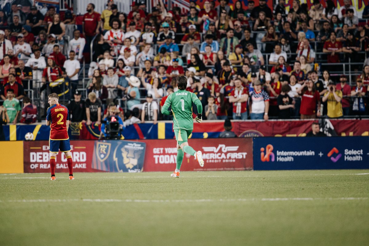 ColumbusCrew's tweet photo. First MLS appearance for Number 1️⃣ https://t.co/agYQfpcNgp