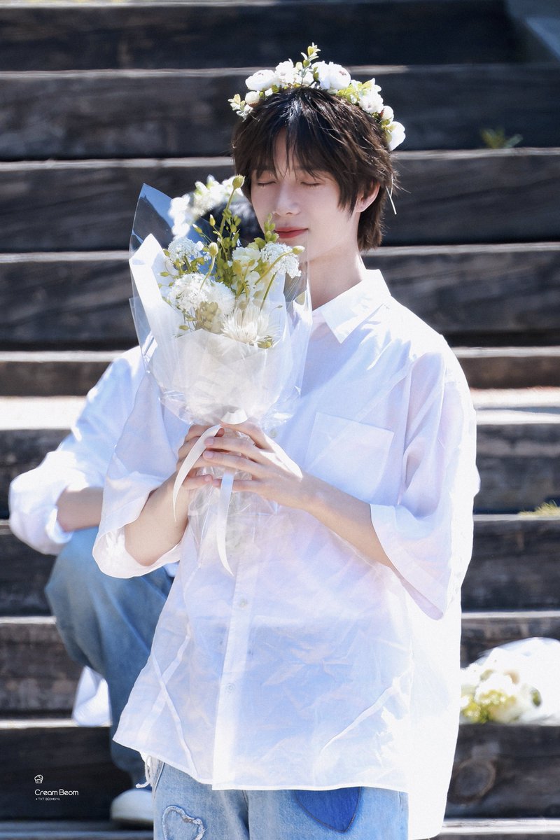 CreamBeom313's tweet photo. 240414 🧁🧸

#범규   #BEOMGYU       
#TXT_BEOMGYU  #TXT_범규 
#TOMORROW_X_TOGETHER              
#TXT https://t.co/ZfEloQlhZH