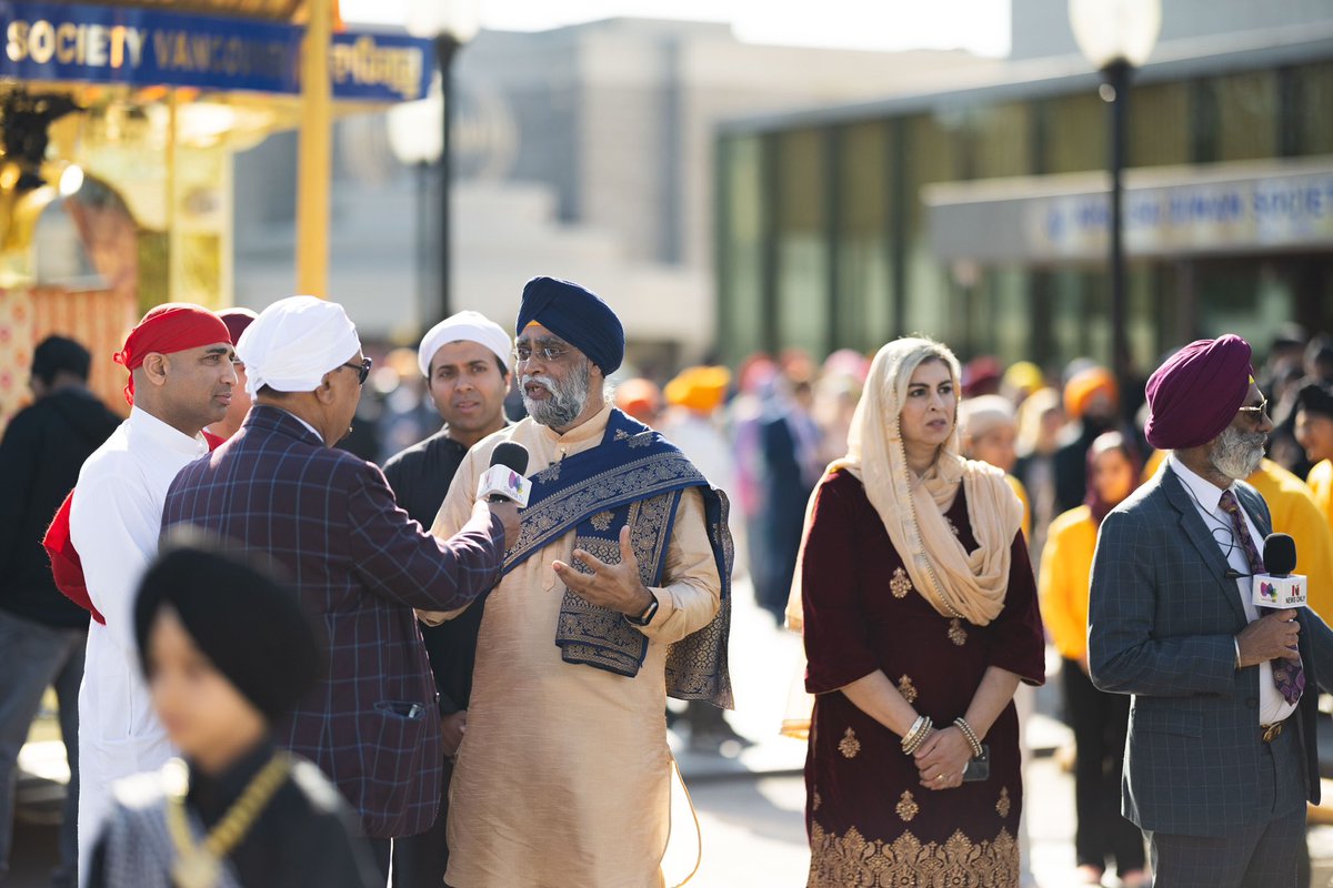 HarjitSajjan's tweet photo. Happy Vaisakhi, #Vancouver! What a great day for the Nagar Kirtan where we celebrate the birth of the Khalsa. Great to join thousands at the celebrations here in South Vancouver today. https://t.co/WlHt8rVWpb