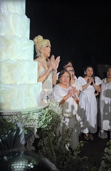 ABSCBNNews's tweet photo. Unkabogable birthday it is! 🥳💅✨

From her stunning photoshoot last month to her grand birthday prod in "It's Showtime," Meme Vice Ganda's birthday celebration continues with a sophisticated party.

The intimate party was attended by her family, her partner Ion Perez and some of her close friends in the industry, including noontime show hosts Anne Curtis, Karylle, Kim Chiu, Vhong Navarro, Jhong Hilario, Tyang Amy, and more.

(📷: Tyang Amy, Ion Perez/Instagram)

Related story: https://t.co/MYNspBu6Df

READ: https://t.co/xg30sYB6Ly
