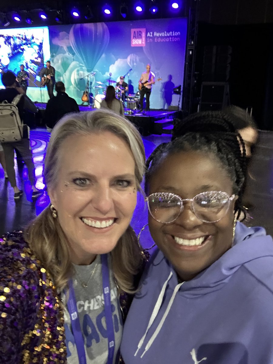 Jeni Long 💜🪄 tweet media