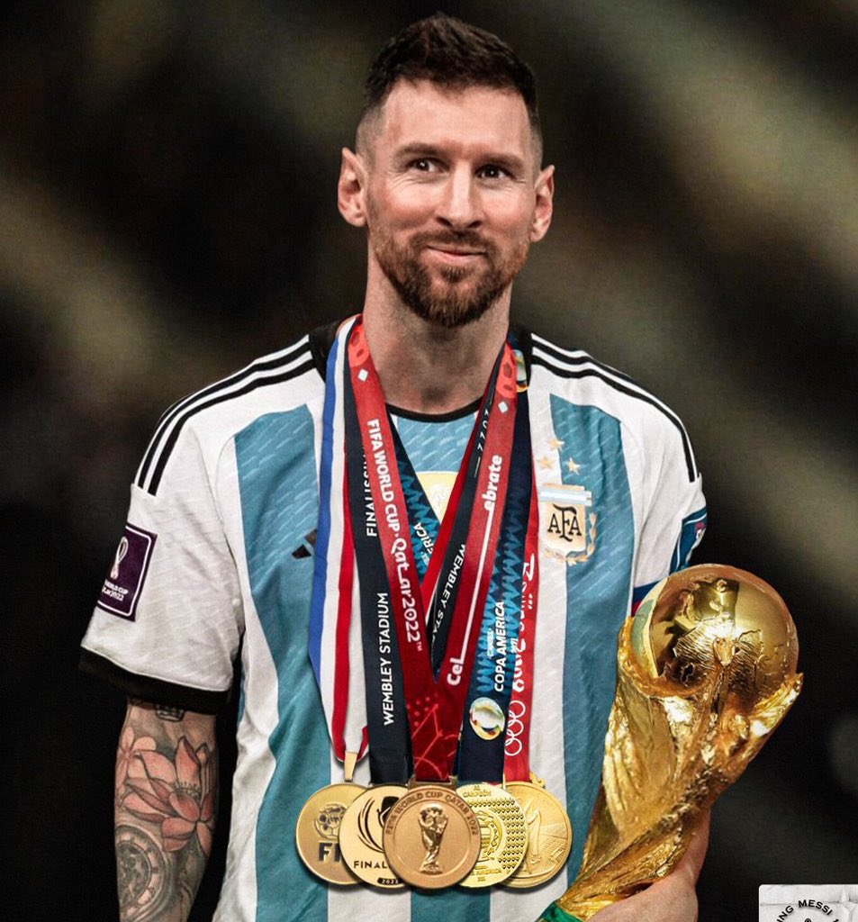Exclusive Messi tweet media