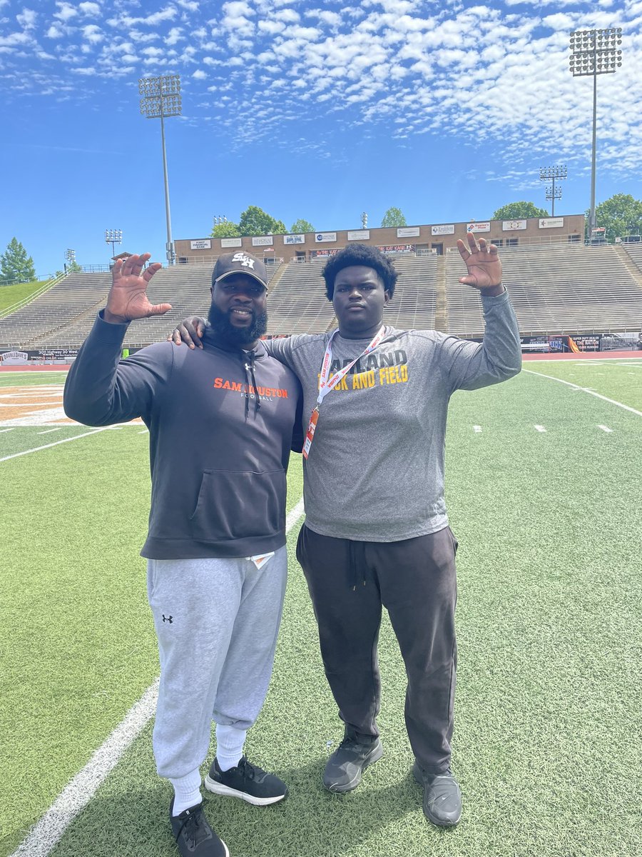 It was a great junior day visit down in Huntsville! @COACHJJ_SHSU @EAgbaroji @c_crawfordiii @BSublet