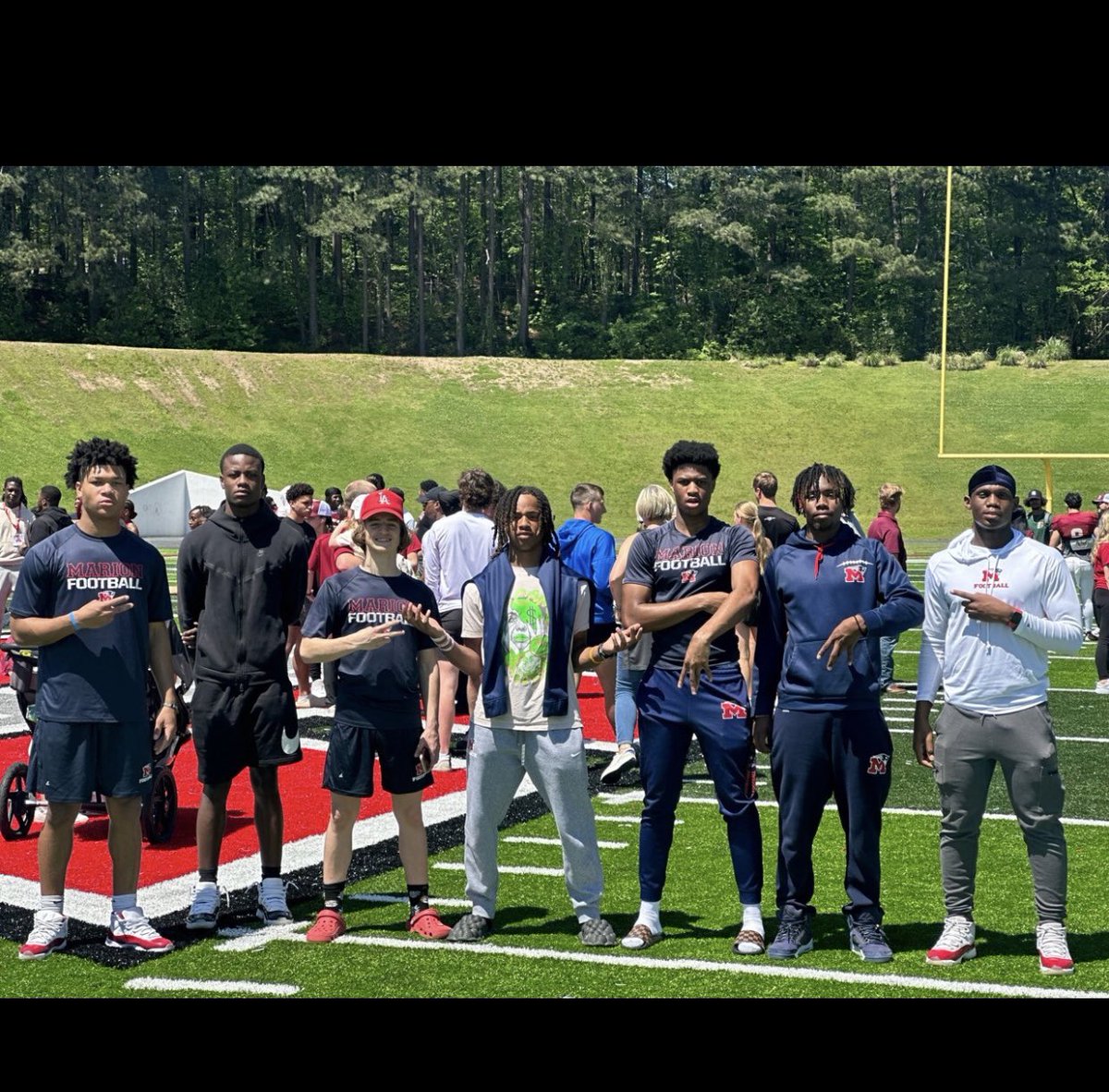 Thank you @ReddiesFB for having me❤️ @coachcschu @Lliott_Curry @ReddiesCoachMax @CoachWarehime @CoachVert @LanceClark3 @ZaydenWalk14 @trell_certified