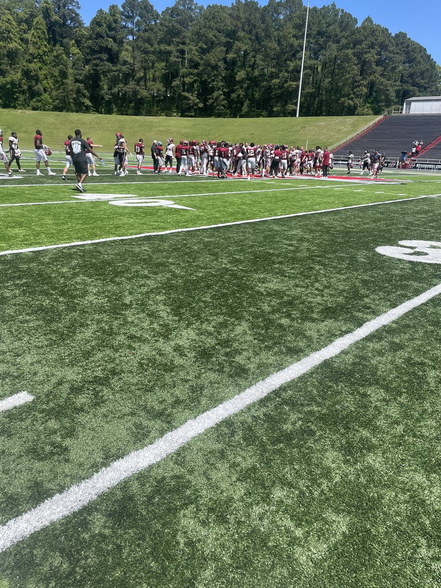 Thank you @ReddiesFB for having me for yall spring game great experience❤️ #RepTheM @CoachWarehime @ReddiesCoachMax @Lliott_Curry @coachcschu @CoachVert @LanceClark3 @trell_certified @chris_y13 @zpd112