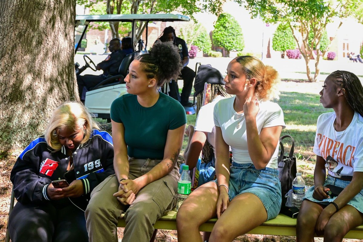 ClaflinComm's tweet photo. CALABASH 2014. #cbash24 #claflinuniversity https://t.co/YeG6oucSXI