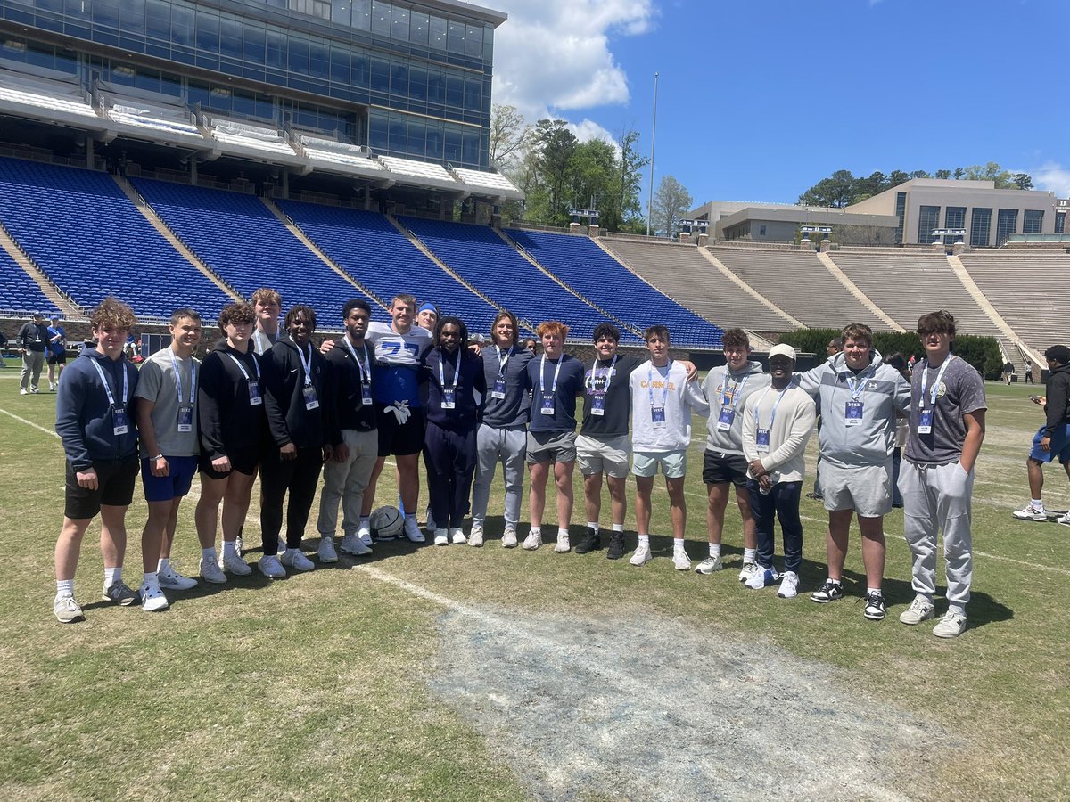 EzeObiora2's tweet photo. We had a great visit to @dukefootball today. Great for @israelk0la to get a visit here after his offer. Had a great conversation with @Coach_Bower  and @Coach_MannyDiaz . Also great for  @caleb_scott0 to get his first P5 O from here! Loved seeing my nephew @justinpickett_  Thank you @ANU_NIKE22 and @CoachPatke  and @LukeShivelyDU  for inspiring and talking to our guys!  @mathiebe @JackYost_ @MitchellMathie   @chasesmitley44 @DrewJonez_ @DombrowAus67208  @Wyattkirschfb @KinsingerKarson  @kaiden_bower @calvinmoody26 @AlexJenkinsFB 
#d1football #dukefootball #ballislife🏀 #speedtraining #strengthtraining #footballrecruiting