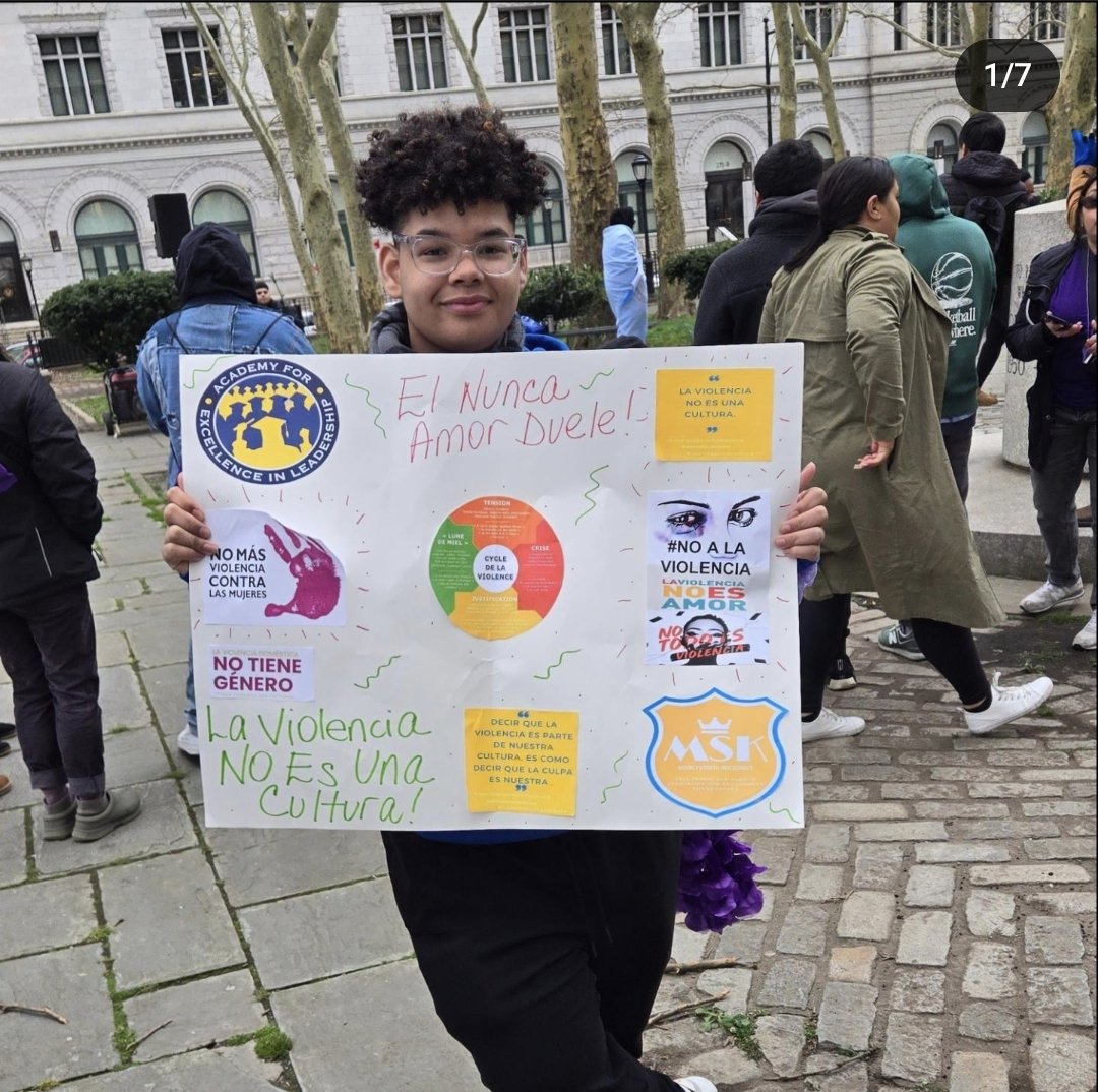 AELNYC's tweet photo. Today #MSK &amp; #MBK came together and marched across the Brooklyn Bridge and ended with a rally in front of City Hall to raise awareness on teen dating violence. Dating violene affects 1 in 3 teens. We applaud our young leaders for being allies and helping end the cycle of abuse. https://t.co/nna7us7avT