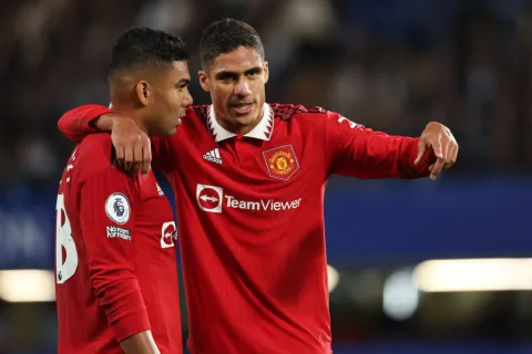 🚨 | #mufc are hoping that Saudi Pro League clubs will splash the cash to land star names like Casemiro, Raphaël Varane and Christian Eriksen as they look to generate cash. [@MullockSMirror]