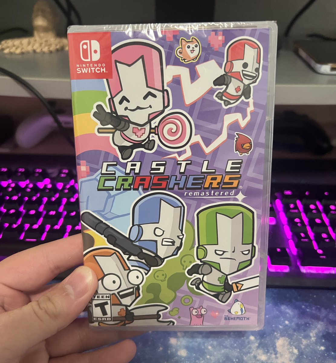 Castle Crashers Remastered physical arriving to save my sanity today.