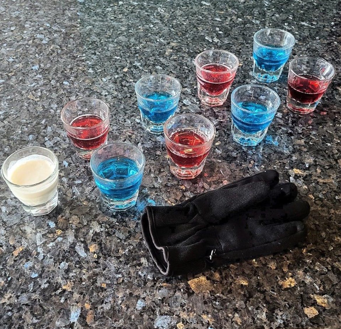 chieftwitfan1's tweet photo. Who can guess what’s happening here? 
😂
Cocktail hour✌️🫶
#OJsFinalWords https://t.co/5ZR4VqPf7C