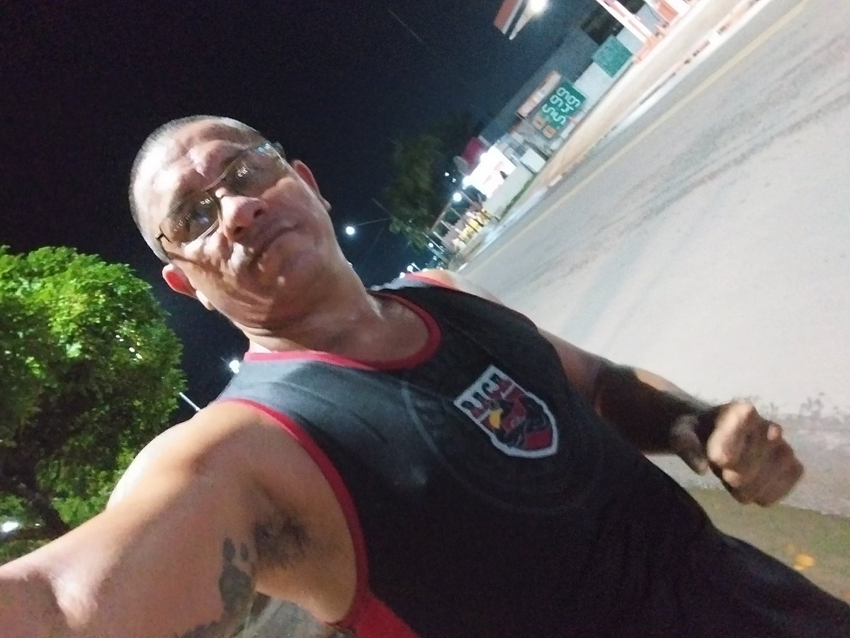 ajoaogomes's tweet image. Corridinha mixuruca na orla de Macapá, foram 5,61Km em 44min53s. 🏃🏽👊🏽💪🏽⚡️
#Correr #Corrida #CorrerFazBem